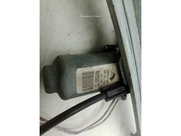 8200000558 ELEVALUNAS PUERTA LAT TRA DER RENAULT LAGUNA II (BG0/1_)|Desguaces La Cabaña
