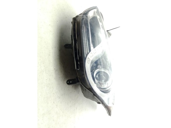 921013Z300 FARO IZQUIERDO HYUNDAI i40 (VF)|Desguaces La Cabaña