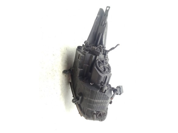 921013Z300 FARO IZQUIERDO HYUNDAI i40 (VF)|Desguaces La Cabaña