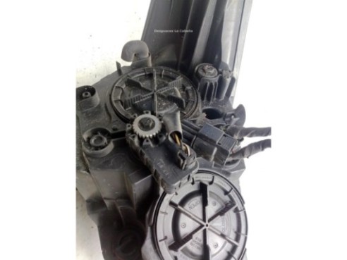 921013Z300 FARO IZQUIERDO HYUNDAI i40 (VF)|Desguaces La Cabaña