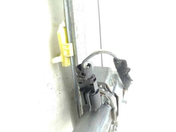   ELEVALUNAS PUERTA LAT DEL DER NISSAN PRIMASTAR Furgón (X83)|Desguaces La Cabaña