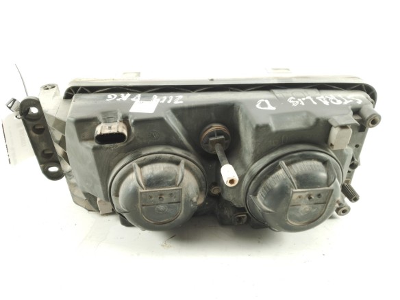 504020189 FARO DERECHO  IVECO Stralis|Desguaces La Cabaña