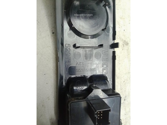   MANDO ELEVALUNAS PUERTA LAT DEL IZQ IVECO DAILY VI Furgón|Desguaces La Cabaña
