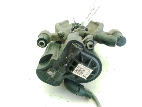 8V0615423D PINZA TRA IZQ VW GOLF VII (5G1, BQ1, BE1, BE2)|Desguaces La Cabaña