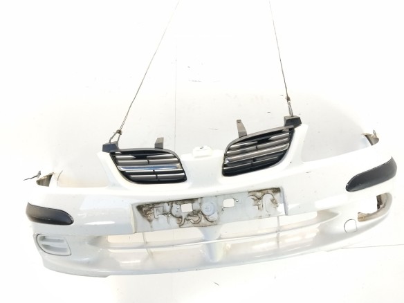   PARAGOLPES DEL NISSAN ALMERA II (N16)|Desguaces La Cabaña