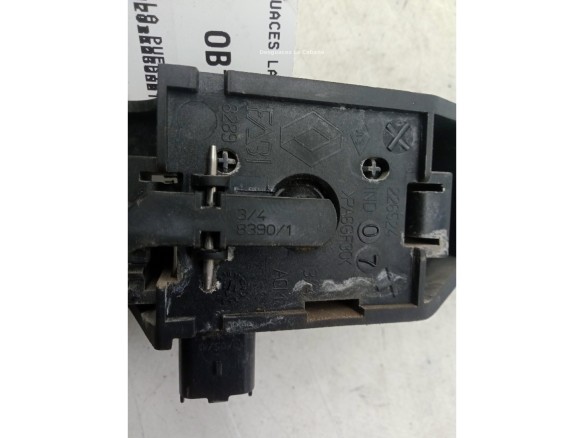 7701475753 MANILLA PUERTA LAT TRA IZQ EXT RENAULT LAGUNA III (BT0/1)|Desguaces La Cabaña