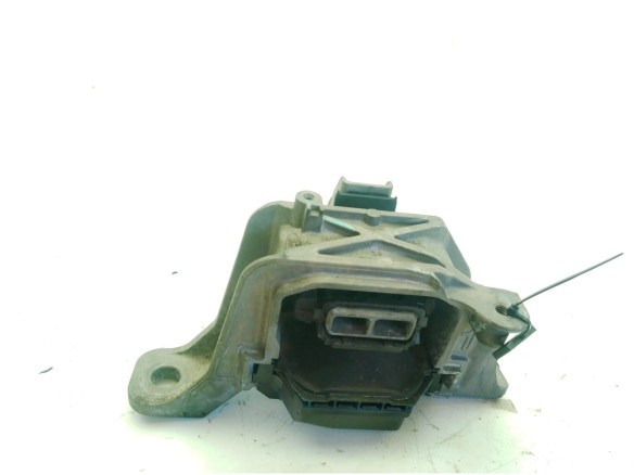   SOPORTE MOTOR DER FORD FOCUS IV (HN)|Desguaces La Cabaña