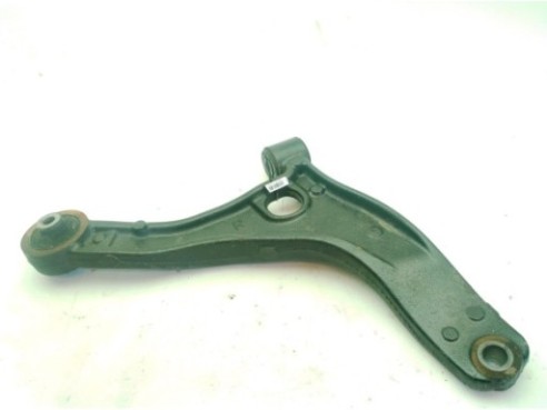8200688875 BRAZO SUSPENSION DEL DER INF RENAULT MASTER III Furgón (FV)|Desguaces La Cabaña