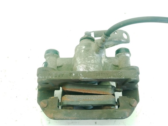 440113887R PINZA TRA IZQ RENAULT MASTER III Furgón (FV)|Desguaces La Cabaña