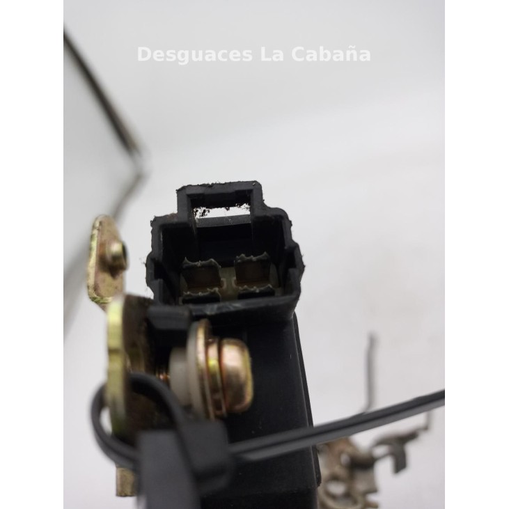 CERRADURA PUERTA LAT DEL IZQ MITSUBISHI SANTAMO |Desguaces La Cabaña