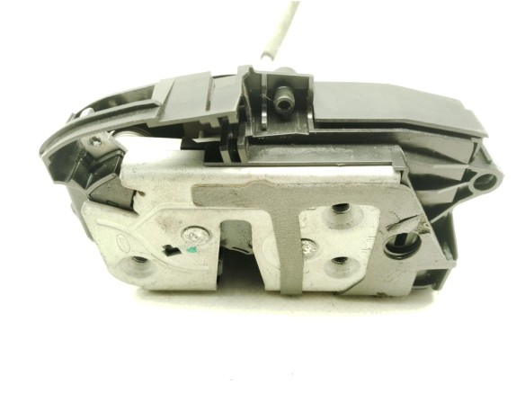 CERRADURA PUERTA LAT TRA IZQ FORD FOCUS III|Desguaces La Cabaña