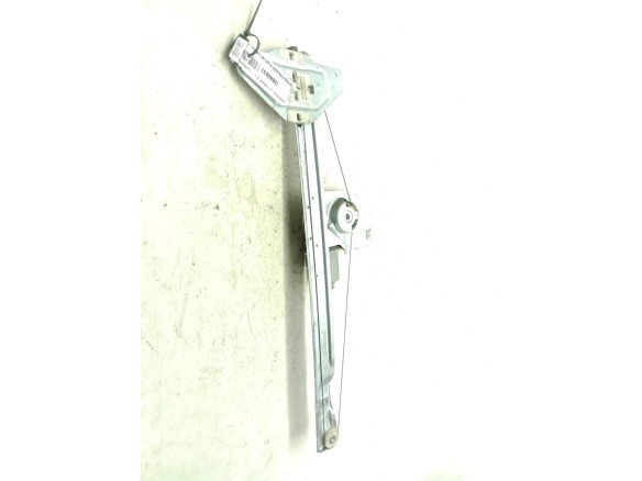 9222EQ ELEVALUNAS PUERTA LAT DEL DER PEUGEOT PARTNER Furgón|Desguaces La Cabaña