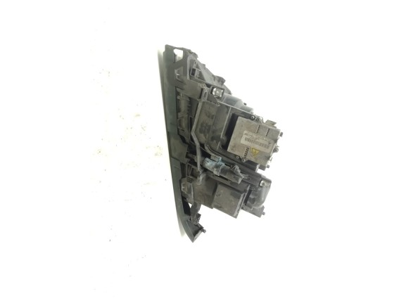 FARO DERECHO BMW 3 (E46)|Desguaces La Cabaña