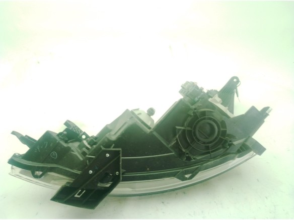   FARO DERECHO MITSUBISHI GRANDIS (NA_W)|Desguaces La Cabaña