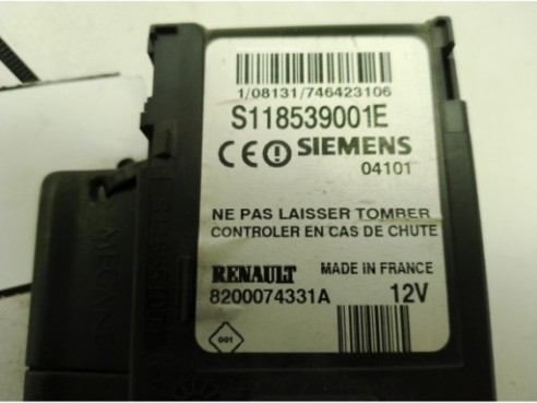 8200074331A LECTOR LLAVE RENAULT MEGANE II (BM0/1_, CM0/1_)|Desguaces La Cabaña