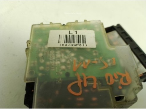 MANDO LIMPIAPARABRISAS KIA RIO II (JB)|Desguaces La Cabaña
