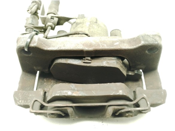 PINZA DEL IZQ AUDI A4 (8E2, B6)|Desguaces La Cabaña