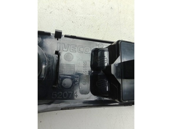   MANDO ELEVALUNAS PUERTA LAT DEL IZQ IVECO DAILY VI Furgón|Desguaces La Cabaña