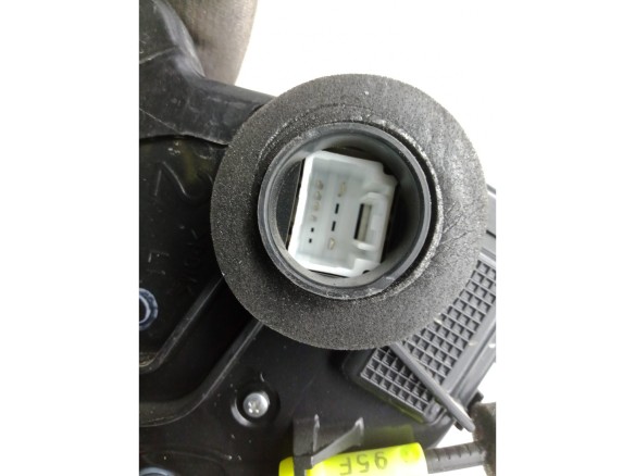 CERRADURA PUERTA LAT DEL IZQ TOYOTA LAND CRUISER PRADO (_J15_)|Desguaces La Cabaña