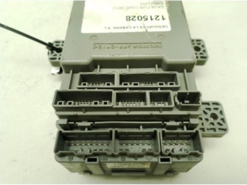 CAJA FUSIBLES INTERIOR (BSI)|Desguaces La Cabaña 2