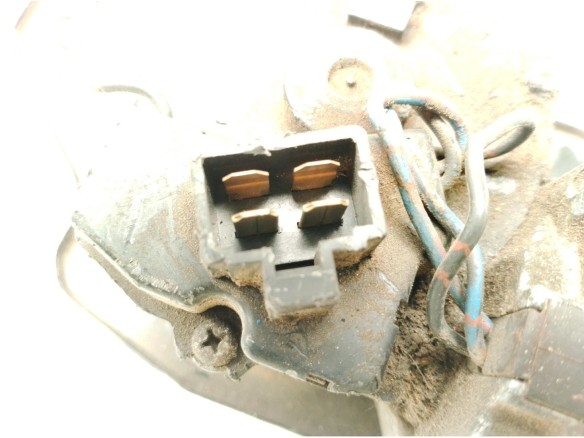 MOTOR LIMPIAPARABRISAS DEL SUZUKI SWIFT II Fastback (EA, MA)|Desguaces La Cabaña