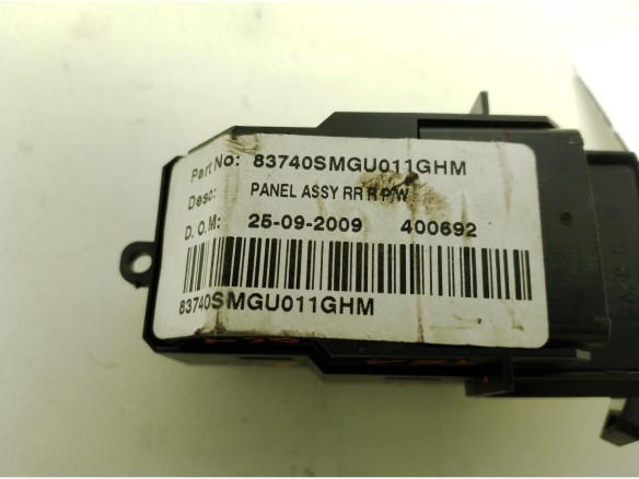 MANDO ELEVALUNAS PUERTA LAT TRA DER HONDA CIVIC VIII Hatchback (FN, FK)|Desguaces La Cabaña
