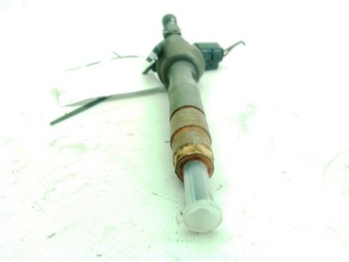 7798446 INYECTOR BMW 1 (E87)|Desguaces La Cabaña