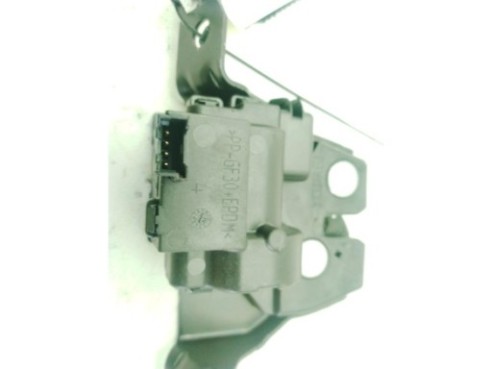 51247337576 CERRADURA PORTON / TAPA MALETA MINI MINI (F55)|Desguaces La Cabaña