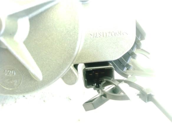 98700J7000 MOTOR LIMPIAPARABRISAS TRA KIA CEED Sportswagon (CD)|Desguaces La Cabaña