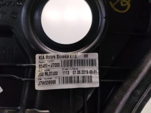 83481J7000 ELEVALUNAS PUERTA LAT TRA DER KIA CEED Sportswagon (CD)|Desguaces La Cabaña