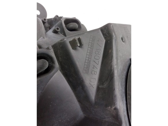9677217280 FARO DERECHO CITROEN C4 Picasso II|Desguaces La Cabaña