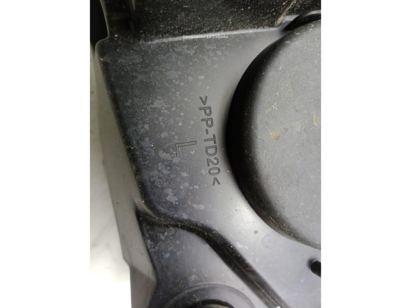 5801375416 FARO IZQUIERDO IVECO DAILY VI Furgón|Desguaces La Cabaña