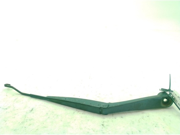 98311H8000 BRAZO LIMPIAPARABRISAS DEL IZQ KIA RIO IV (YB, SC)|Desguaces La Cabaña