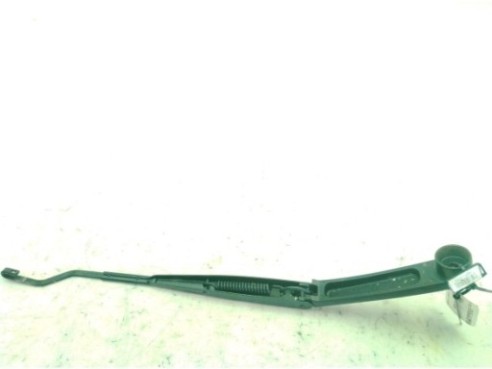 98311H8000 BRAZO LIMPIAPARABRISAS DEL IZQ KIA RIO IV (YB, SC)|Desguaces La Cabaña