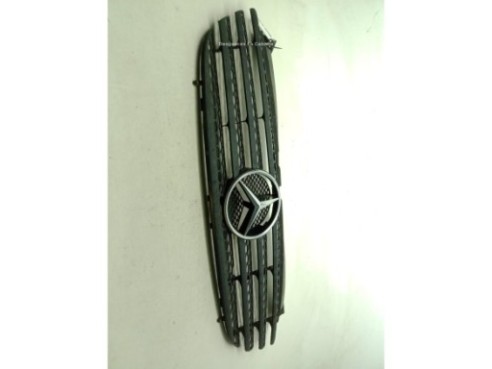 A63988002859120 REJILLA / CALANDRA MERCEDES BENZ VITO / MIXTO Furgón (W639)|Desguaces La Cabaña