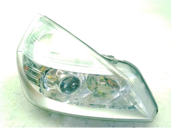 7701064405 FARO DERECHO RENAULT ESPACE IV (JK0/1_)|Desguaces La Cabaña