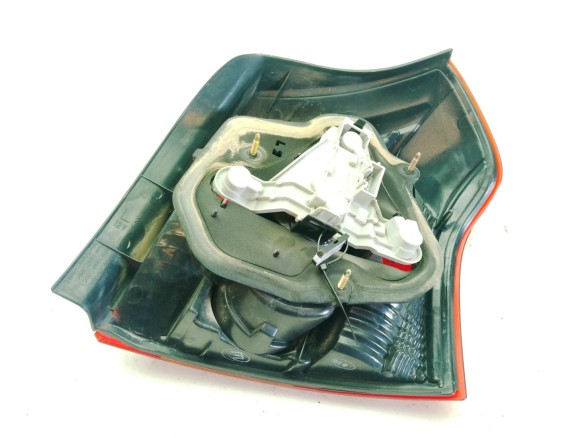 8156113610 PILOTO TRA IZQ TOYOTA COROLLA (_E12_)|Desguaces La Cabaña