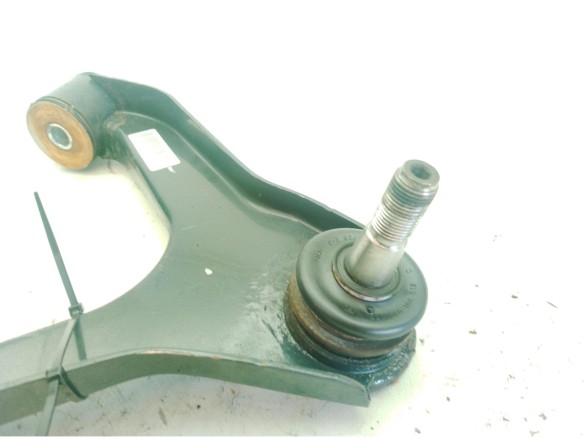 A07 1902280220 BRAZO SUSPENSION DEL IZQ SUP IVECO DAILY VI Furgón|Desguaces La Cabaña