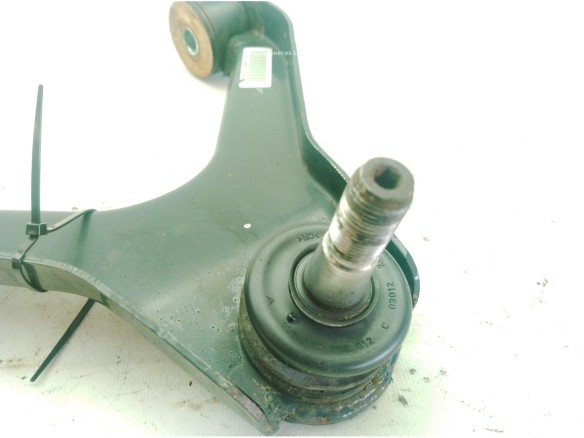 A071902280230 BRAZO SUSPENSION DEL DER SUP IVECO DAILY VI Furgón|Desguaces La Cabaña