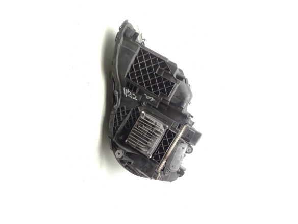 A2128201839, A2128205039KZ FARO DERECHO MERCEDES BENZ CLASE E (W212)|Desguaces La Cabaña
