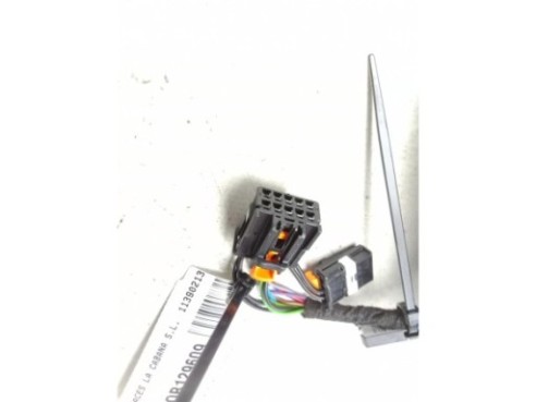 983758811T ESPEJO DER OPEL CORSA F|Desguaces La Cabaña