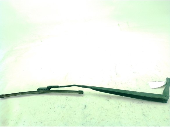 1640636680, 9822931880 BRAZO LIMPIAPARABRISAS DEL DER OPEL CORSA F|Desguaces La Cabaña