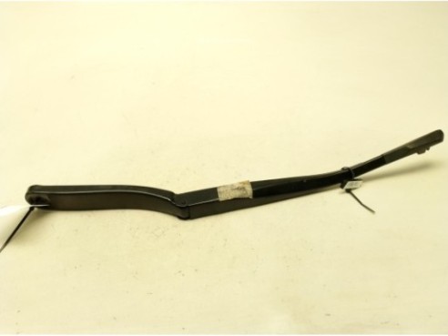 BRAZO LIMPIAPARABRISAS DEL IZQ BMW 5 (F10)|Desguaces La Cabaña