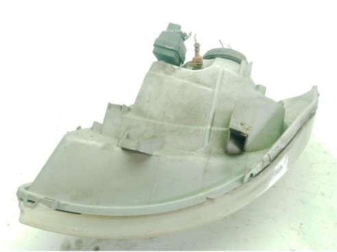 7700311372 FARO DERECHO RENAULT TRAFIC II Autobús (JL)|Desguaces La Cabaña