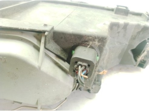 1110515, 0301098228 FARO DERECHO FORD MONDEO II Sedán (BFP)|Desguaces La Cabaña