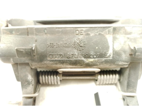 MANILLA PUERTA LAT DEL DER EXT AUDI A4 (8E2, B6)|Desguaces La Cabaña
