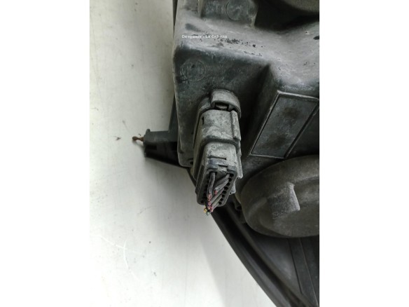 2269014 FARO DERECHO FORD TRANSIT COURIER Furgón|Desguaces La Cabaña