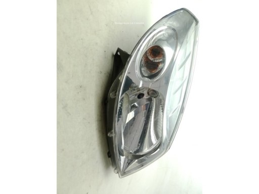 8200733878 FARO IZQUIERDO DACIA SANDERO|Desguaces La Cabaña