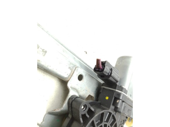 827009380R ELEVALUNAS PUERTA LAT TRA DER RENAULT CAPTUR (J5_, H5_)|Desguaces La Cabaña