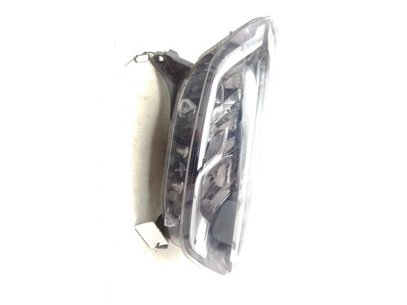 260100400R FARO DERECHO RENAULT CAPTUR (J5_, H5_)|Desguaces La Cabaña